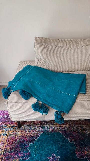 Handgemaakte zeeblauwe Pompom Plaid - Marokkaans beschikbaar voor biedingen