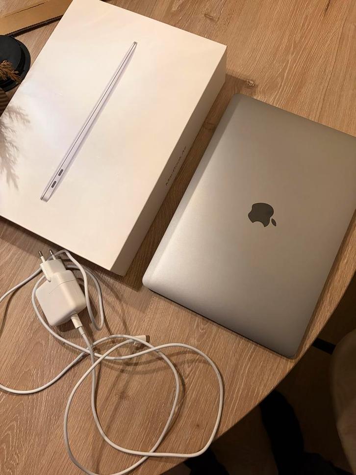 Apple MacBook Air (M1, 2020), Computers en Software, Apple Macbooks, Zo goed als nieuw, MacBook Air, 13 inch, Onbekend, 8 GB, Qwerty