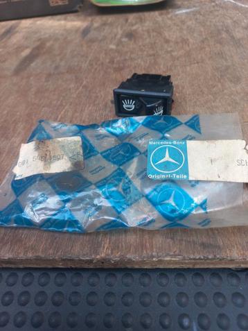 Nieuwe schakelaar Mercedes Benz. Nos oldtimer  beschikbaar voor biedingen