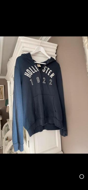 Hollister, maat XL, blauw vest met capuchon, als nieuw 