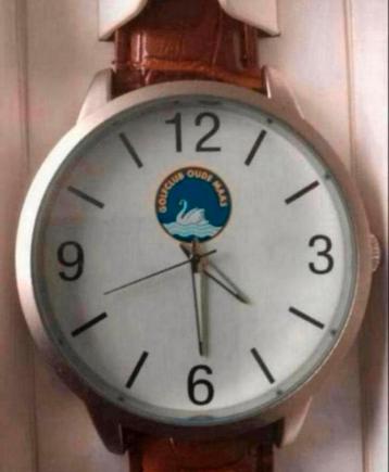 Horloge beschikbaar voor biedingen