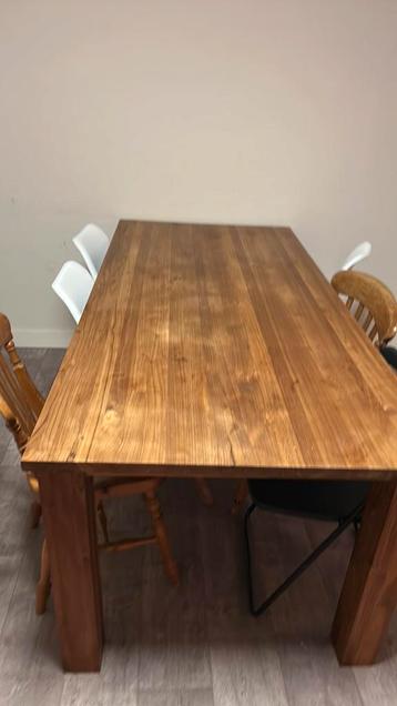 Eettafel 190x90x77 beschikbaar voor biedingen
