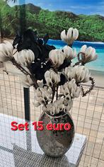 Foam bloemen, kunstbloemen, zilveren vaas, nep bloemen, Ophalen of Verzenden, Zo goed als nieuw