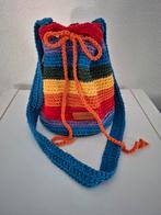 Zelfgehaakte Schoudertas / Buideltas Regenboog Kleuren, Sieraden, Tassen en Uiterlijk, Tassen | Schoudertassen, Ophalen of Verzenden