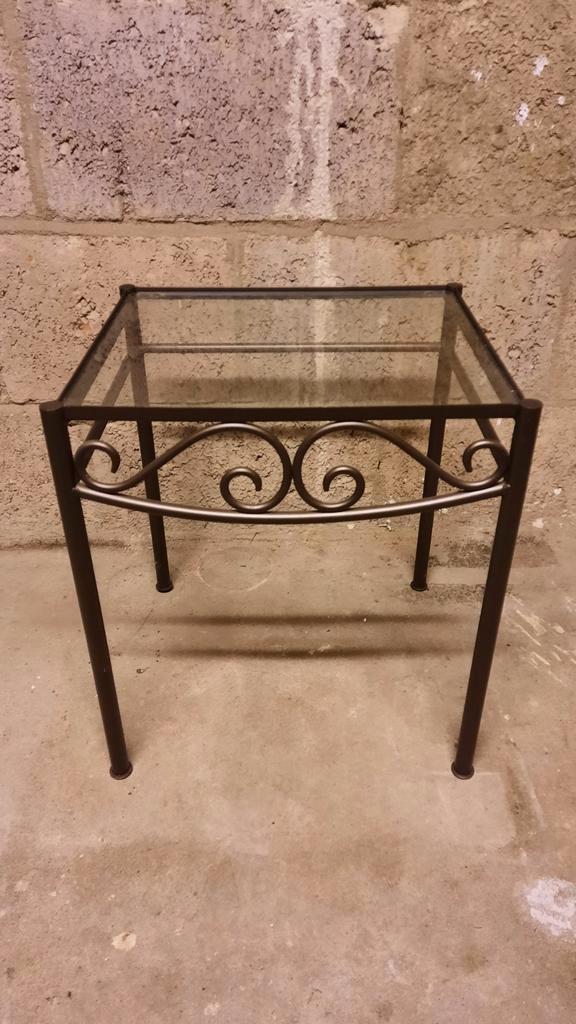 2 Nachtkastjes IJzer/Glas, Huis en Inrichting, Tafels | Bijzettafels, Gebruikt, Vierkant, 45 tot 60 cm, Minder dan 55 cm, Glas