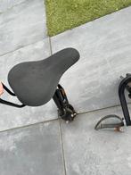 Buis zadeltje, Fietsen en Brommers, Fietsaccessoires | Fietsstoeltjes, Ophalen, Gebruikt, Voorzitje, Voetsteuntjes