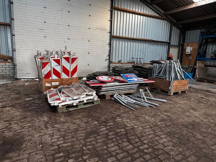 Verkeersafzettingen, Werkverkeer & Verkeersborden - Partij, Doe-het-zelf en Verbouw, Overige Doe-het-zelf en Verbouw, Gebruikt