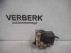 Abs Pomp Mercedes-Benz 190 (W201) 1993 bosch0265200043, Gebruikt, Bosch Engineering GmbH, Mercedes-Benz, Robert-Bosch-Allee 1, Abstatt 74232, , Duitsland