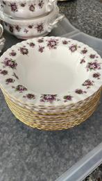 Royal albert SWEET VIOLETS soepborden💜💜💜, Ophalen, Zo goed als nieuw, Bord(en), Overige stijlen