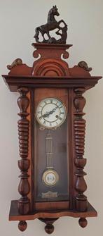 2 Lopende klokken met opwind sleutel, Antiek en Kunst, Ophalen