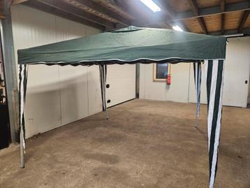 Easy Up Partytent 3x3 Zo Goed Als Nieuw + Zijwanden beschikbaar voor biedingen