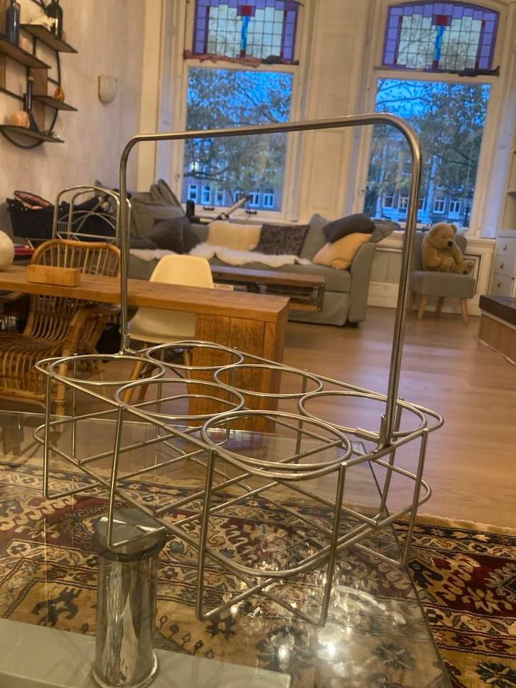 Stalen flessenrek - decoratief en handig!, Huis en Inrichting, Woonaccessoires | Wijnrekken, Zo goed als nieuw, Minder dan 50 cm