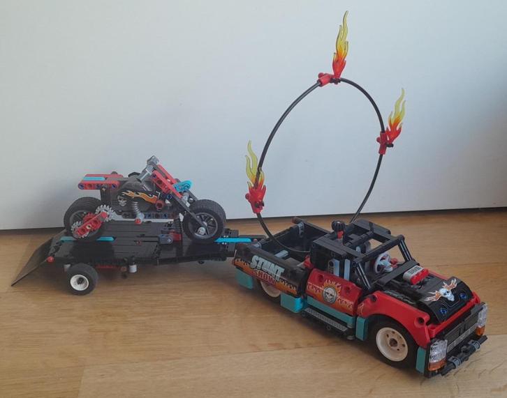 Lego technic 42106, Kinderen en Baby's, Speelgoed | Duplo en Lego, Zo goed als nieuw, Lego, Complete set, Ophalen
