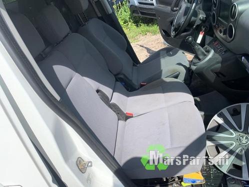 Bank rechts-voor van een Peugeot Partner, Auto-onderdelen, Interieur en Bekleding, Peugeot, Gebruikt, 3 maanden garantie, Ophalen of Verzenden
