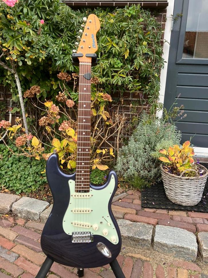 BLADE Texas Standard Pro + Fender koffer, Muziek en Instrumenten, Snaarinstrumenten | Gitaren | Elektrisch, Zo goed als nieuw