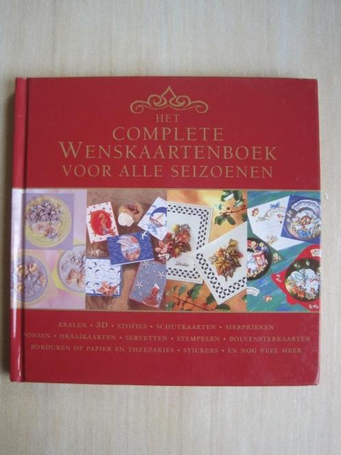 445 - Het complete wenskaartenboek voor alle seizoenen, Boeken, Hobby en Vrije tijd, Zo goed als nieuw, Overige onderwerpen, Ophalen of Verzenden