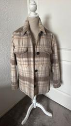 Jas Bershka maat M/L, Kleding | Dames, Jassen | Winter, Maat 38/40 (M), Beige, Gedragen, Bershka