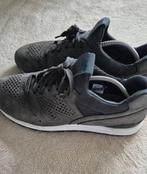 Groene suede New Balance mt 45, New Balance, Overige kleuren, Ophalen of Verzenden, Sneakers of Gympen