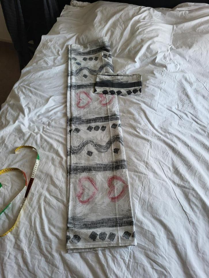 Dekbed en kussensloop.                Maat: 200 x 140 cm., Huis en Inrichting, Slaapkamer | Beddengoed, Gebruikt, Dekbedovertrek