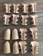 Laminaat plinthoeken. 12 hol, 4 bol. Lichtbeuken kleur., Ophalen of Verzenden, Zo goed als nieuw, Laminaat