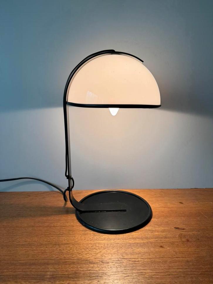 Vintage Dijkstra tafellamp met witte kunststof kap.488, Huis en Inrichting, Lampen | Tafellampen, Zo goed als nieuw, Minder dan 50 cm