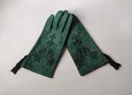 Groene vintage dames handschoenen, echte suede, Kleding | Dames, Mutsen, Sjaals en Handschoenen, Ophalen of Verzenden, Zo goed als nieuw