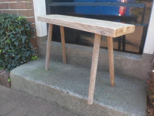 Houten kruk krukje melkkruk tafeltje bijzettafel 40 cm. hoog, Huis en Inrichting, Krukjes, Gebruikt, Hout, Ophalen of Verzenden