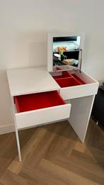 Ikea Brimnes toilettafel met spiegel - kaptafel + stoel zgan, Ophalen of Verzenden, Zo goed als nieuw, Bureau