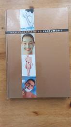 Basisvakopleiding Parfumerie, Ophalen of Verzenden, Beta, Zo goed als nieuw, Overige niveaus