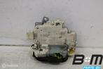 Portierslot linksvoor Audi A6 4F 4F1837015, Gebruikt