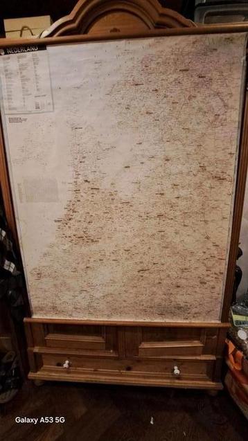 Oude lankaart op canvas van Nederland  beschikbaar voor biedingen