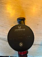 Zeer nette Grundfos alpha1 25 40 180, Doe-het-zelf en Verbouw, Minder dan 30 cm, Overige typen, Minder dan 60 cm, Ophalen of Verzenden