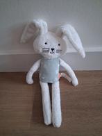Knuffel Hema konijn wit blauw lange benen poten L922, Ophalen of Verzenden, Zo goed als nieuw, Konijn