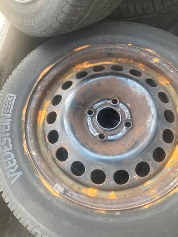 4x100 velgen met banden beschikbaar voor biedingen