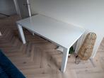 hoogglans witte tafel, goede kwaliteit, geen Ikea 80*160, Ophalen, Gebruikt