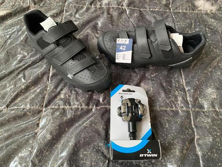 Rockrider MTB Schoenen + Pedalen - Nieuw!, Fietsen en Brommers, Fietsonderdelen, Nieuw, Mountainbike, Crankstel of Pedalen, Ophalen of Verzenden