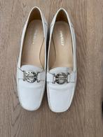 Mooie witte leren instappers van RAVELLI M 39 NIEUW!, Kleding | Dames, Schoenen, RAVELLI, Ophalen of Verzenden, Zo goed als nieuw
