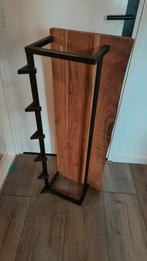 Kapstok met houten plank en metalen frame, Ophalen, Gebruikt, Overige materialen, Wandkapstok