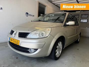 Renault SCENIC 1.6-16V Tech Line AUT CLIMA NAVI PANO NAP TRE beschikbaar voor biedingen