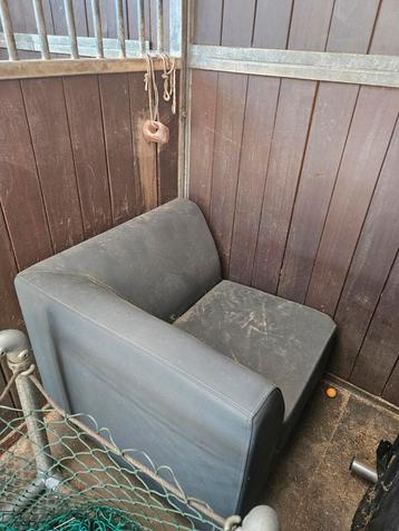 Tuin bankstel beschikbaar voor biedingen