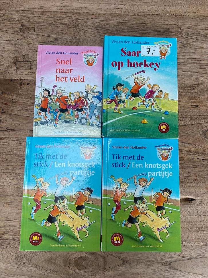 Avi leesboek Ministicks (hockey), Vivian den Hollander, los, Boeken, Kinderboeken | Jeugd | onder 10 jaar, Zo goed als nieuw, Ophalen of Verzenden