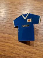 V 053 Japan Voetbal Shirt Pin, Verzamelen, Speldjes, Pins en Buttons, Ophalen of Verzenden, Zo goed als nieuw, Sport, Speldje of Pin