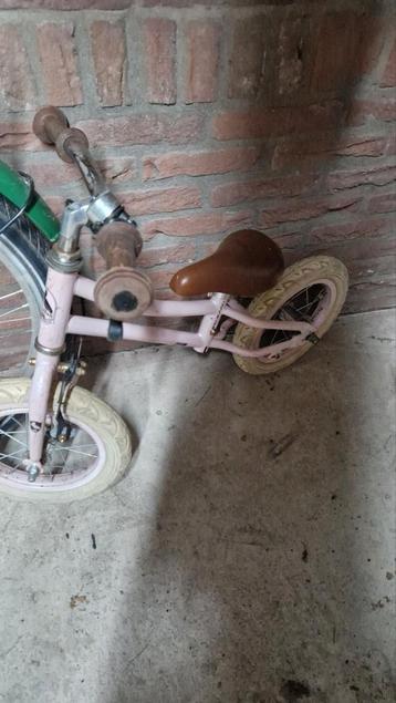 Pelikaan loopfiets/ kinderfiets  beschikbaar voor biedingen