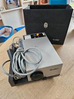 Rollei diaprojector met tafeltje en projectorscherm, Ophalen of Verzenden, Zo goed als nieuw