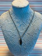 Zilveren hanger met marcasiet  aan zilver collier, Ophalen of Verzenden, Zilver