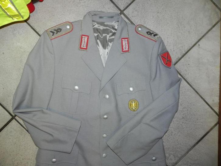 bundeswehr uniform jas onder officier duitsland, Verzamelen, Militaria | Algemeen, Landmacht, Kleding of Schoenen, Duitsland, Ophalen of Verzenden