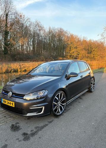 Volkswagen Golf 7 GTE – Hybride, automaat, goed onderhouden beschikbaar voor biedingen