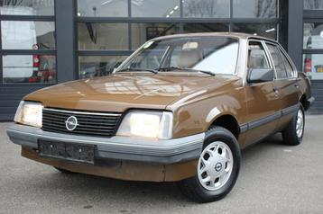 Opel Ascona 1.6S Luxus (bj 1983) beschikbaar voor biedingen