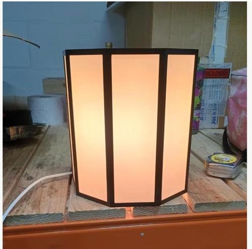 Vintage lamp Metalarte Spain wandlamp, Antiek en Kunst, Antiek | Lampen, Ophalen