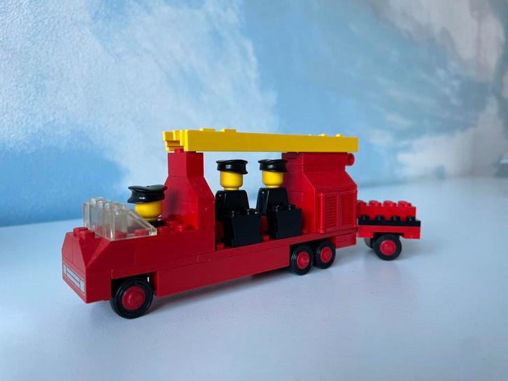 Lego 693 fire truck uit 1975, Kinderen en Baby's, Speelgoed | Duplo en Lego, Zo goed als nieuw, Lego, Complete set, Ophalen of Verzenden
